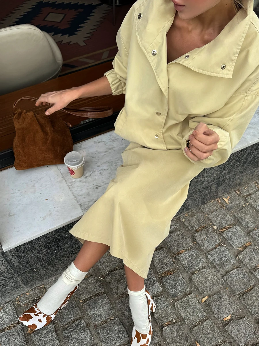 Wolfeel 2026 New Series Elegant Women's Set Fashion Buckle Top and Skirt Two Piece Set Suitable for Casual Travel Dressing