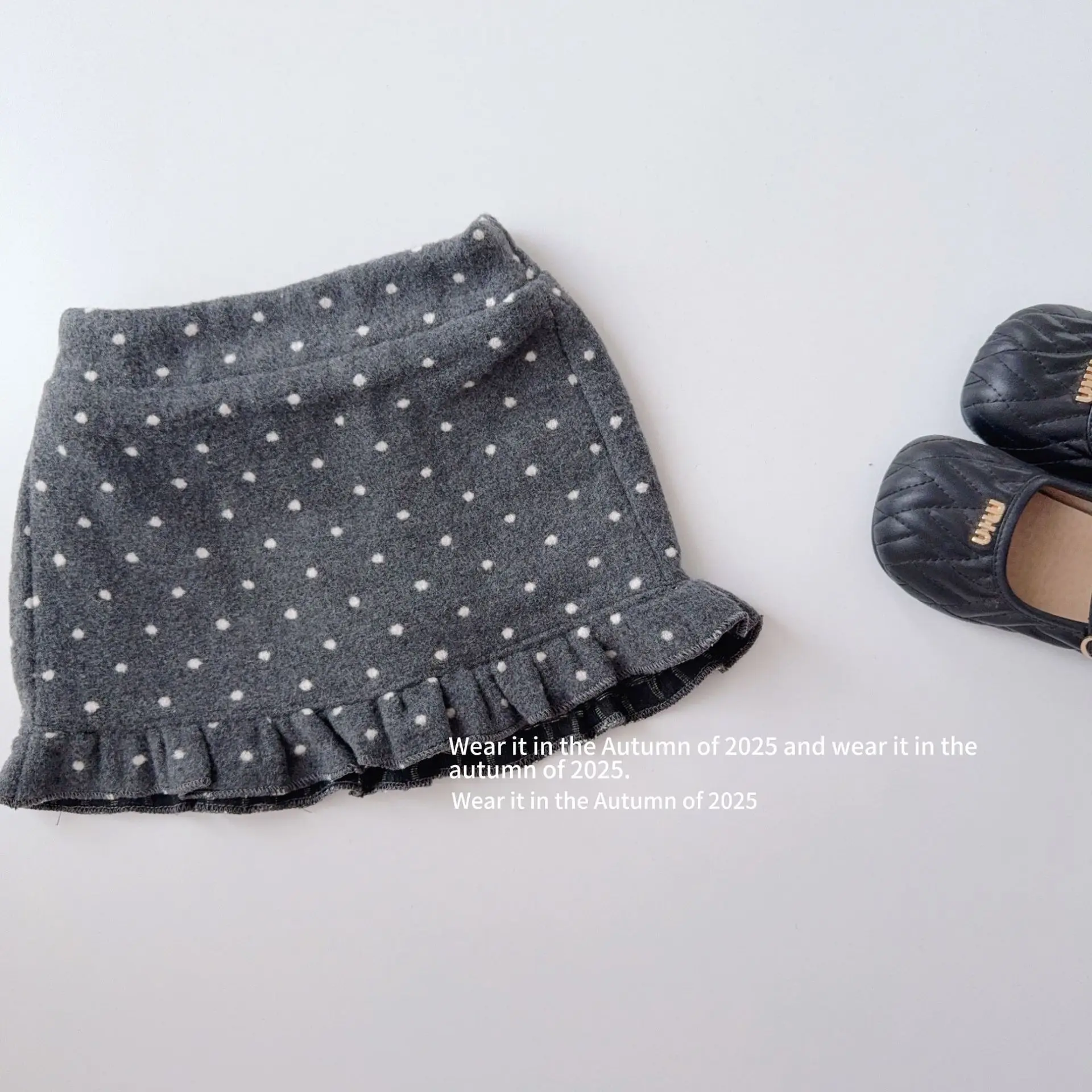 تنورة صوفية ملابس كورية مع تنورة خريفية من الدانتيل المنقط للأطفال بخصر عالٍ جديد تنورة بخصر مطاطي