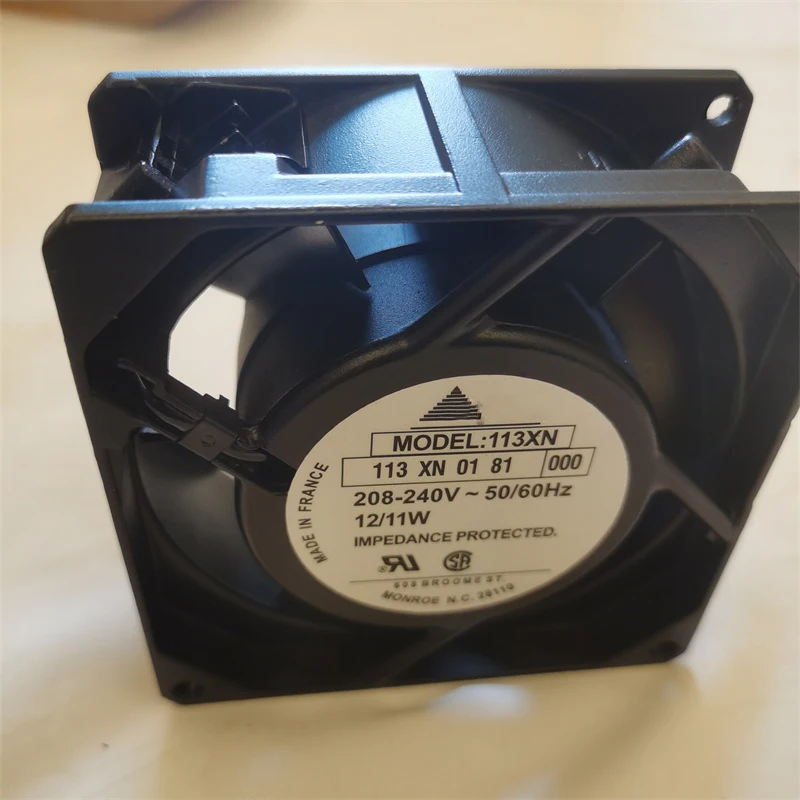 92x92x38มม. 113XN 0181000     พัดลมระบายความร้อน AC 208-240V 12/11W 92 มม