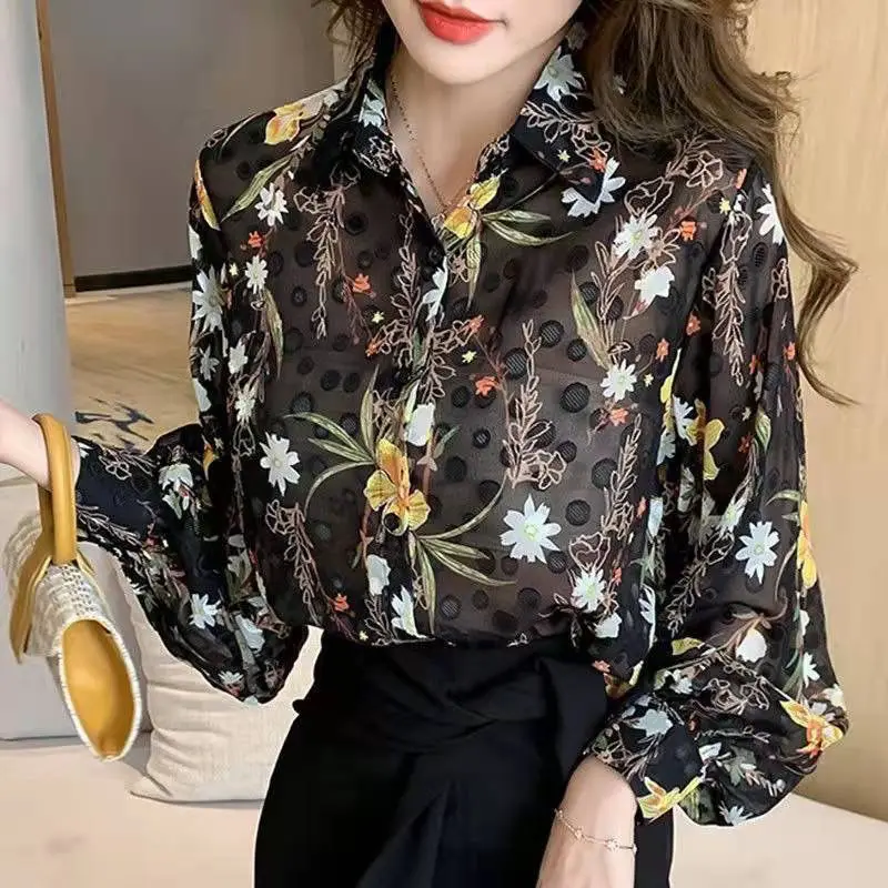 Spring Autumn New Ladies Blouse Lantern Sleeve Shirts Floral Chiffon Turn-down Collar Top Tee Elegant Buttons Shirts Women\'s