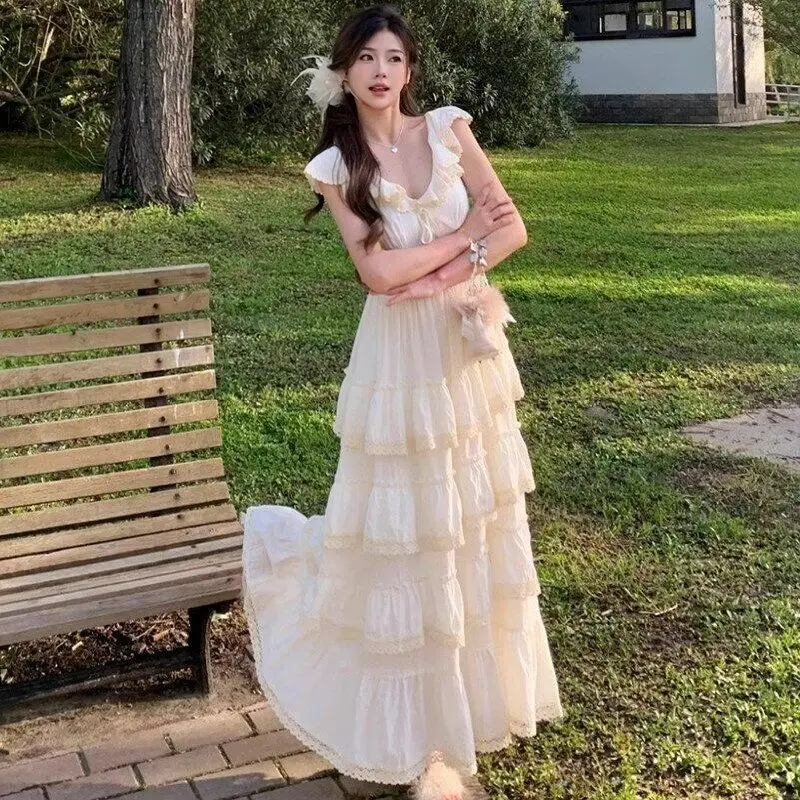 

Очаровательные и соблазнительные юбки 2026: Летнее женское платье с рюшами и пышным воротником, многоярусное платье-торт