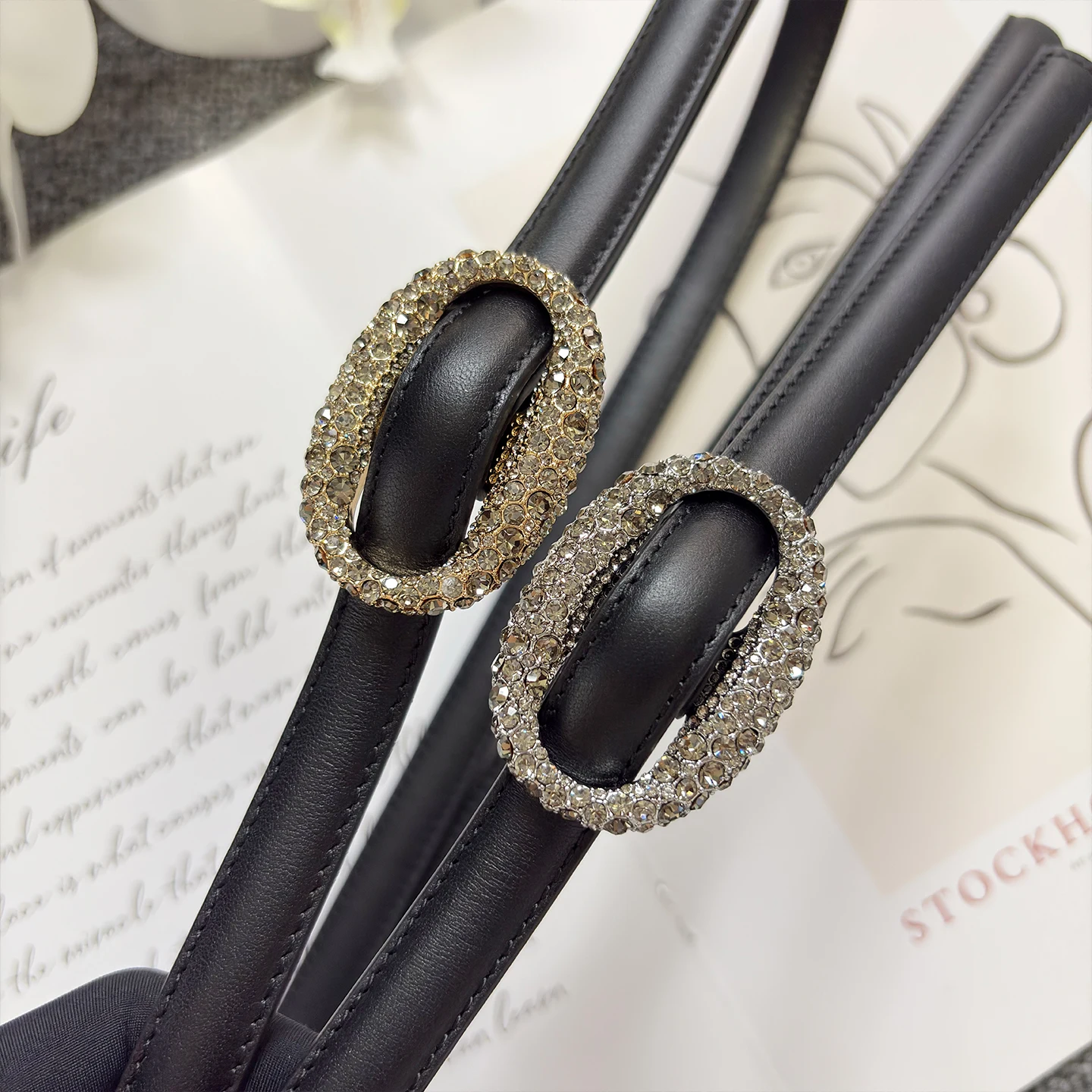 Rhinestone-decorated oval buckle calfskin fashionable and versatile genuine leather belt for women, thin first-layer cowhide thi