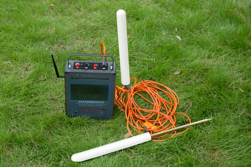 PQWT TC900 Detector de Aguas Subterraneas 1200 m Grundwasserdetektor Tiefwassersuchgerät