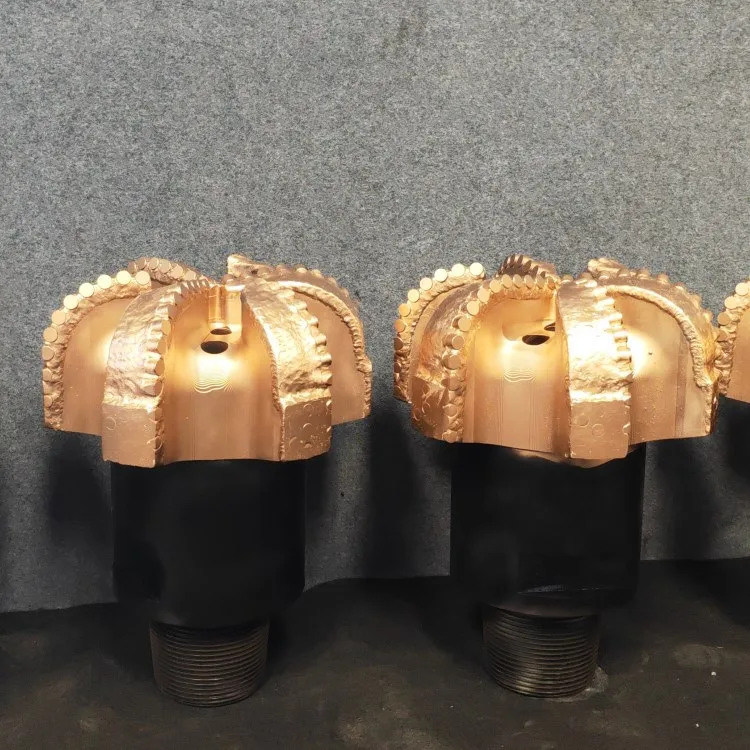 Foret PDC compact en diamant, outils de forage de puits d'eau, foret à roche