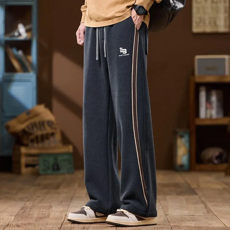 Men's straight leg comfortable casual pants are suitable for daily and street wear, loose drawstring pants, warm casual pants