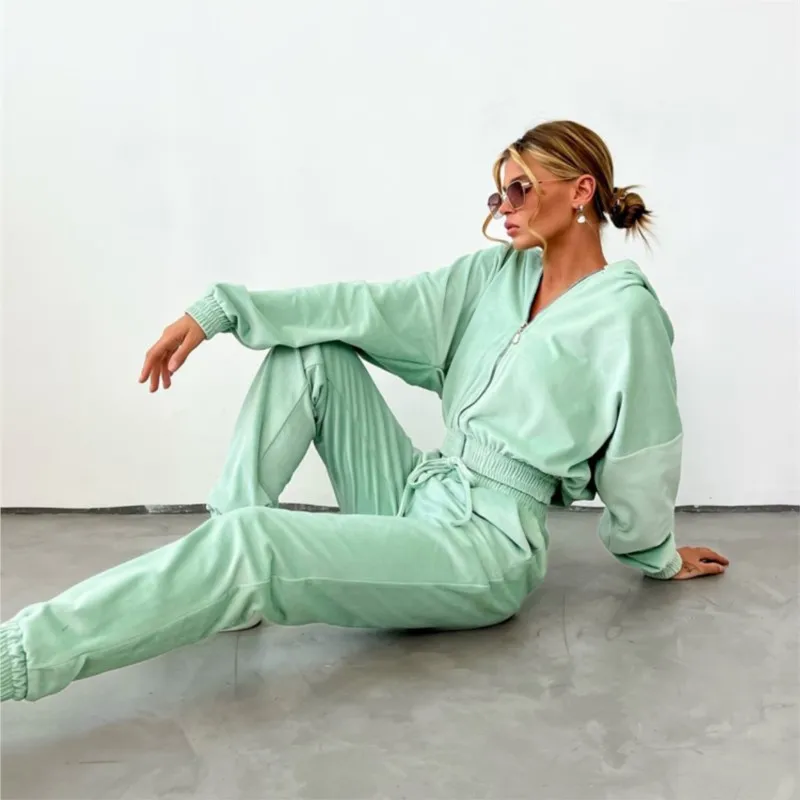 CPSYMYM 여성 의상 겨울 겨울 캐주얼 스웨트 셔츠 투피스 세트 패션 벨벳 지퍼 후드 후드티 + 드로스트링 바지 세트