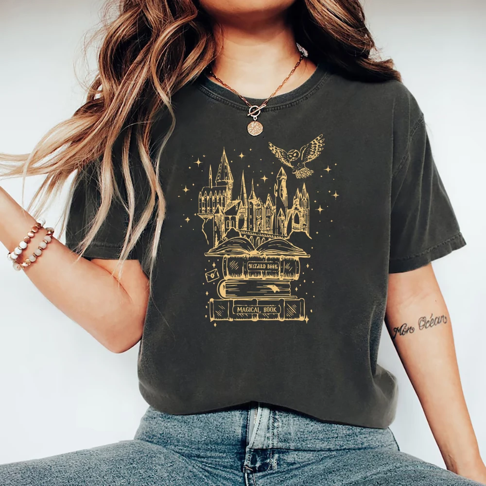 Universal Studios Wizard Castle T-Shirt Magical Book Shirt Unisex Short Sleeve T-shirts Vintage Wizard School Tee Women Clothes
