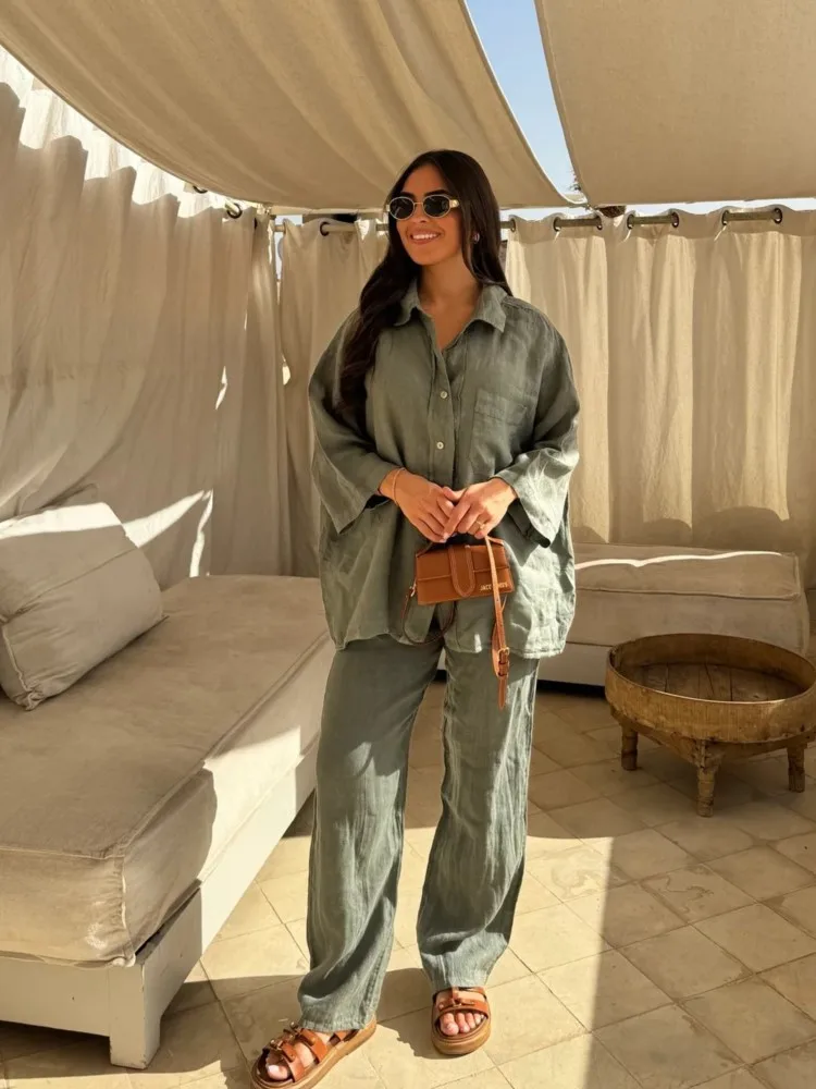 

2025Летние женские домашние костюмы из хлопка и льна, повседневные женские брючные комплекты, однобортный комплект с лацканами и длинными рукавами, свободный топ, широкие брюки