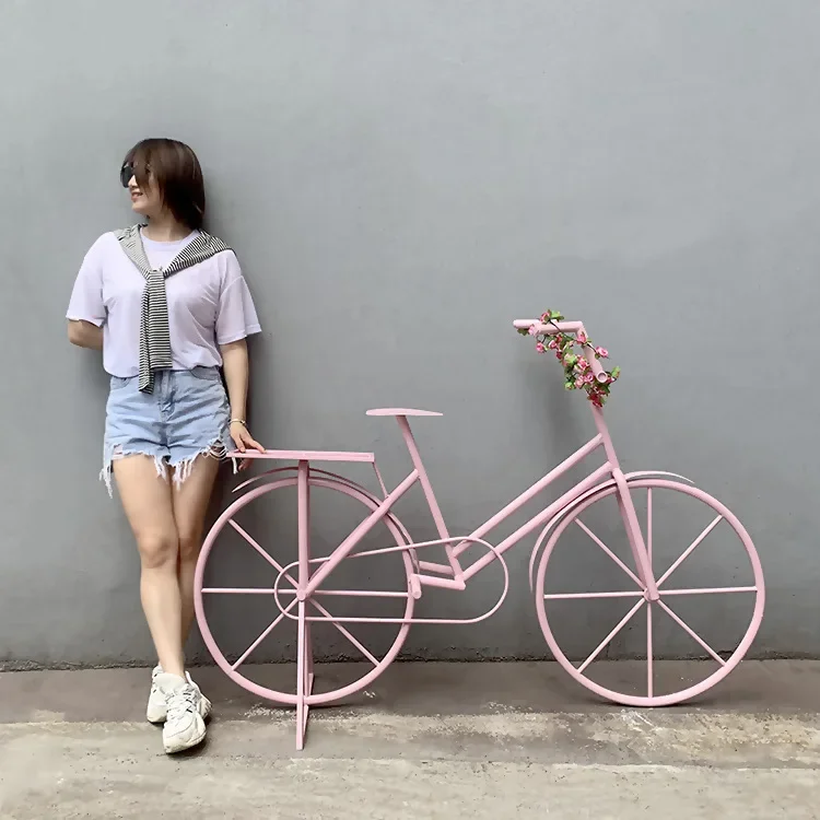 Wrought iron retro phone booth set Internet celebrity industrial wind bicycle guide card mailbox phone park chair 6-piece set