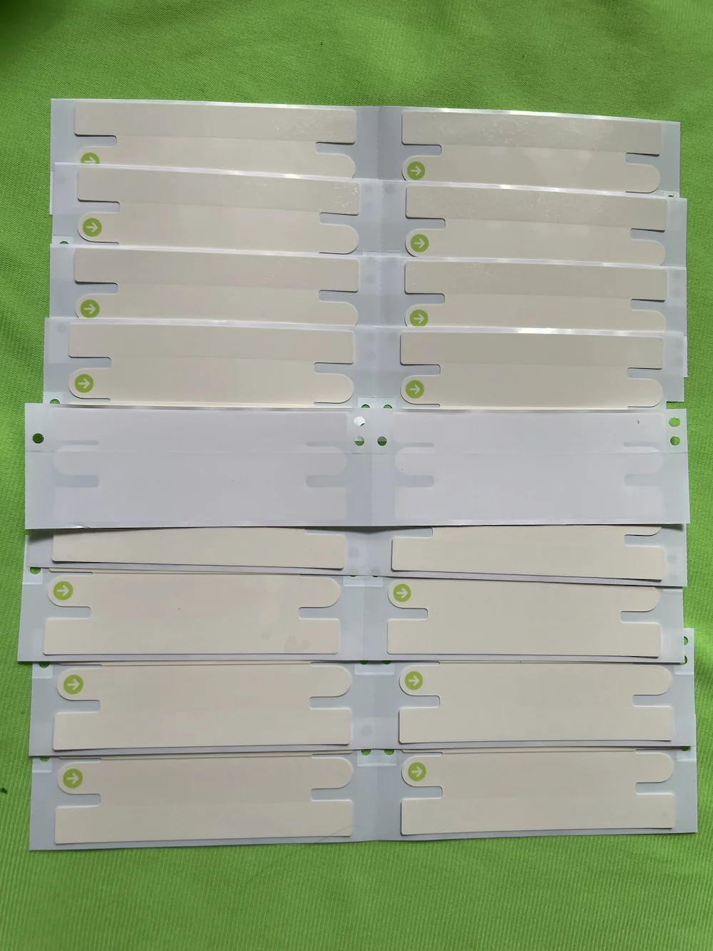 5 Sets OEM Box Sealing Sticker Blue UV Anti-counterfeit Security Label For 16-18 Pro Pro Max Duo Phone Repair Packing Seal Tape