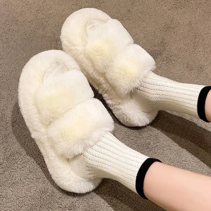 Chinelos macios de inverno para mulheres, chinelos de pele doméstica, plataforma plana, sapatos de interior felpudos, slides coreanos, novo, 2022