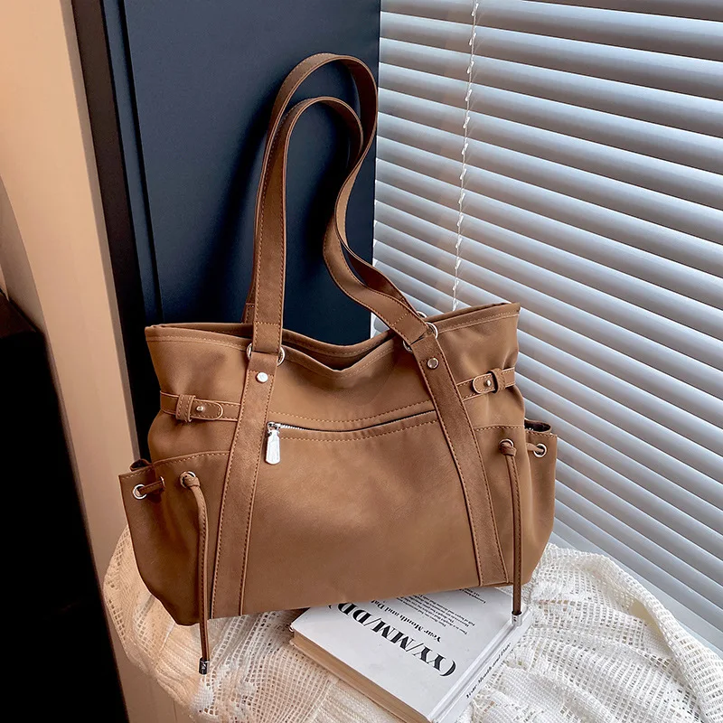 Matte Leather Women Handbag Large Capacity Casual Female Shoulder Bag Commute Ladies Big Totes Bolsos Motorcycle Underarm Bag