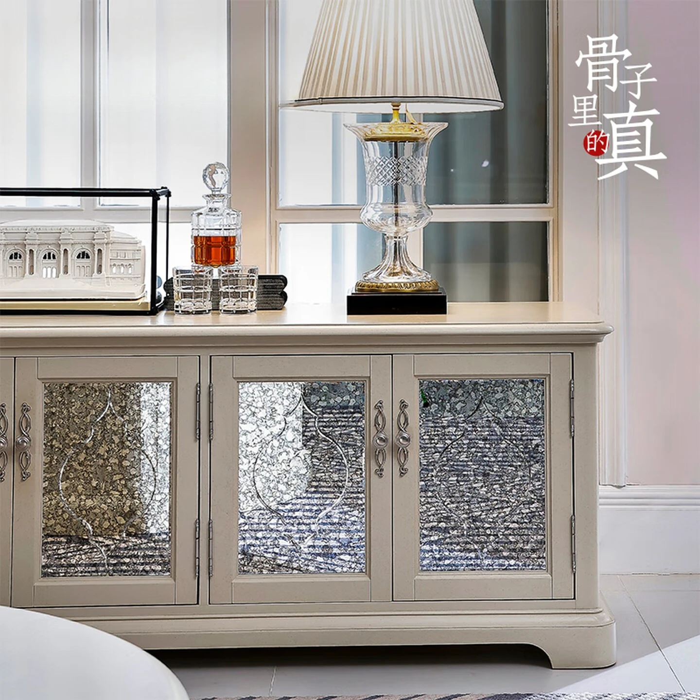 Classic pure American TV cabinet villa European living room solid wood floor cabinet floor low cabinet storage EA7