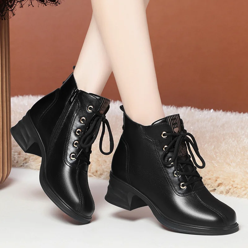 

Autumn Winter New Fashion Women Boots British Short Cotton Boots Tide Flat Warm Thick Heel Plus Fleece Soft Leather Boots