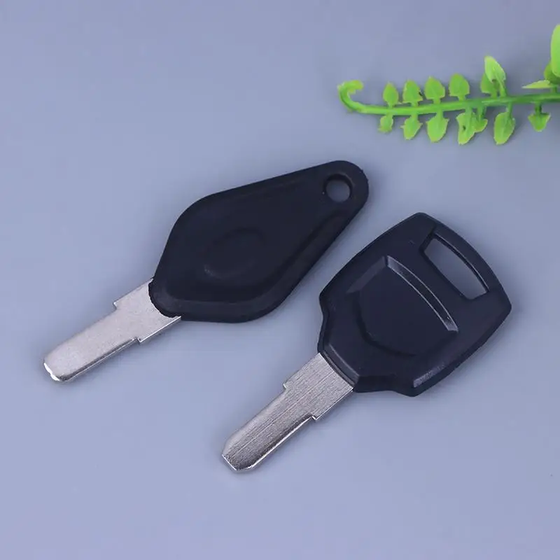 2 قطعة القرص المعدني بالتفصيل مفتاح القفل فارغة الجنين أدوات الأقفال جزء DMS دراجة نارية جذع صندوق تخزين مربع خلفي قفل مفتاح الجنين