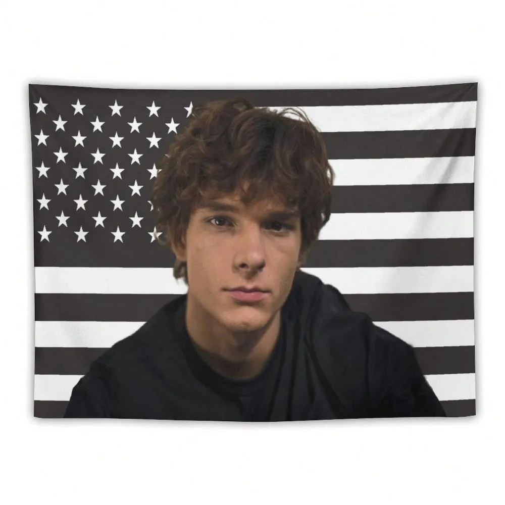 1PC Actor Mason Thames American Flag Wall Ornament, Patriotic Decorative Tapestry, Suitable For College Dormitories Bedrooms