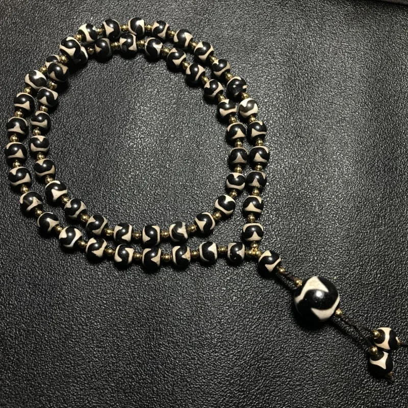 قلادة Dzi أصلية ، صورة واحدة من العقيق ، سن نمر كبير ، 20 ، صغيرة 10