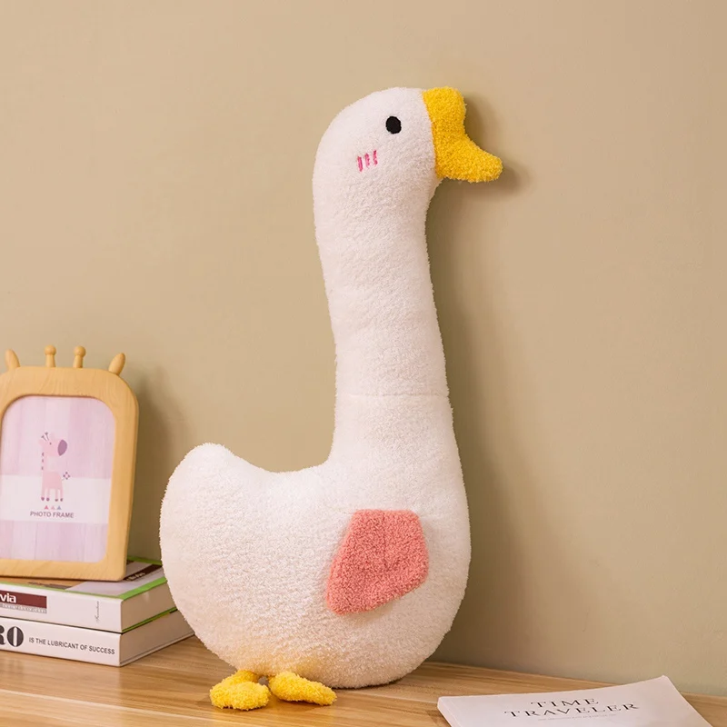 การ์ตูนขนาดใหญ่ขี้อาย White Goose Plush ของเล่นนุ่มสบายหมอนนอน Kawaii ตกแต่งห้องตลกน่ารักของขวัญวันเกิดครอบครัว