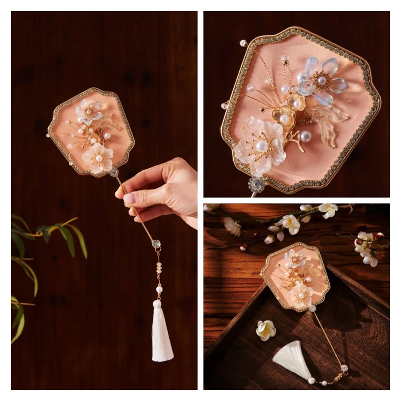 Wedding Hand-held Fan Decor New Chinese Cheongsam Mini Fan Photo Props Retro Small Fan for Bride Luxury Women's Hand Fans