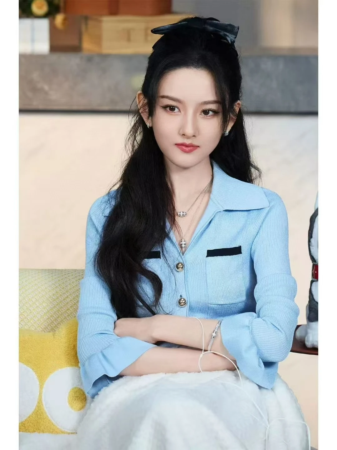 

High-End Blue Collar Long Sve Knitted Sweater Women's Bell Sve Design Summer New Sle Commute Sle Ice Silk Mate...