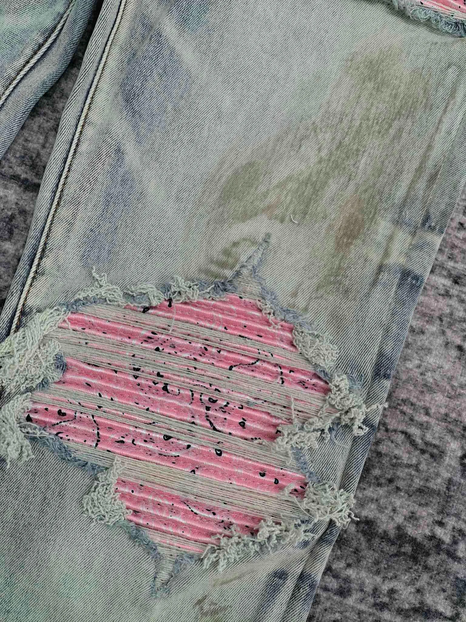 جينز رجالي متسخ ومغسول باللون الوردي مضلع #6