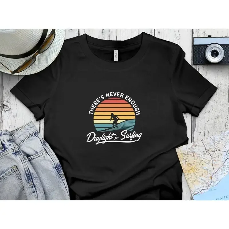 Retro Surfing T Shirt Vintage Sunset Surfer Daylight Cool Beach Surf Summer Surfboard SweaT