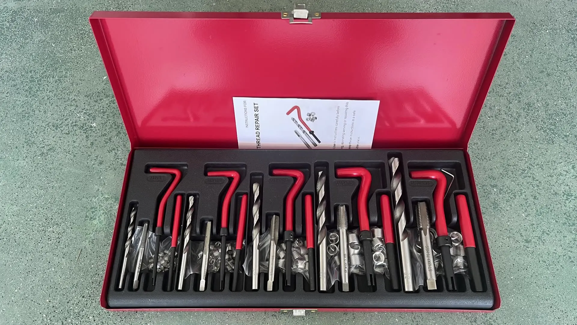 131PCS Automotive Thread Repair Kit Manual Tap and Thread Restoring Tool Set