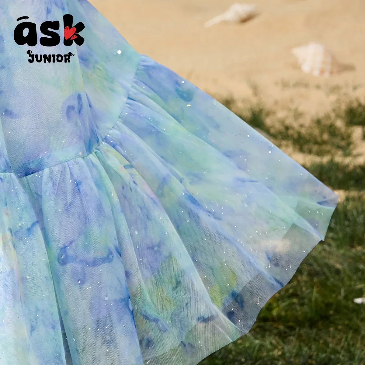 اسأل فستانًا صيفيًا متباينًا للفتيات الصغيرات متوسطًا وطويلًا