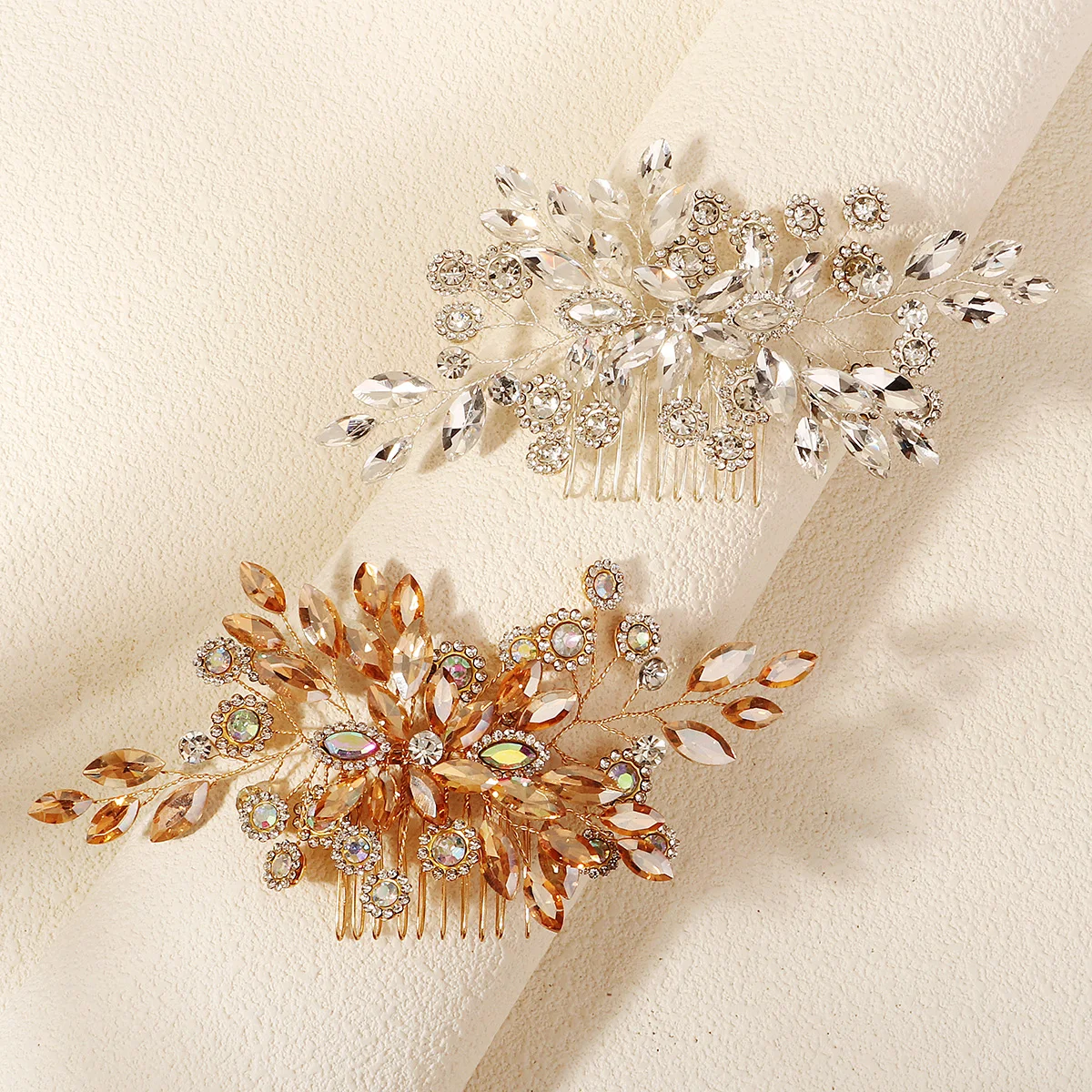 Elegant Rhinestone Sunflower Hair Comb Bridal Insert Comb Premium Party Woman Updo Hair Pin Headpiece Hair Jewelry As Gifts