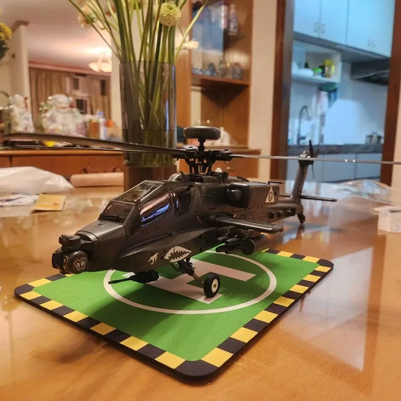ドローン、型番F11S YXZNRC F11S 1:32 Rc Helicopter Yuxiang F11s Apache Armed