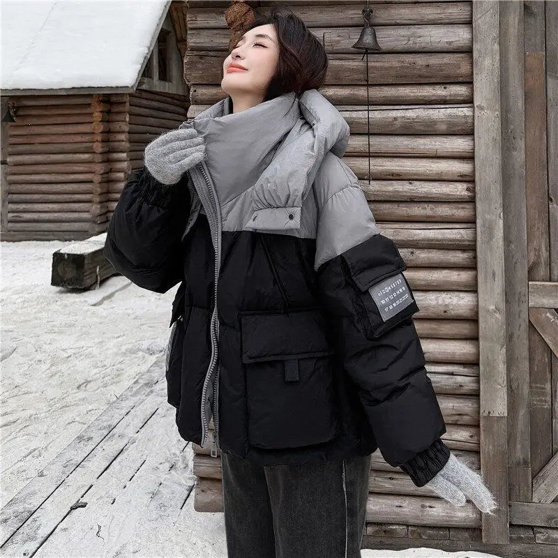 

Korean Loose Fit Hooded Short Coat 2025 Winter Trendy Women's Down Jacket with Contrast Color Panels Warmth