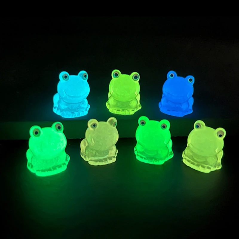 Decorative Resin Glowing In the Dark Ornaments for Home and Garden Dropshipping