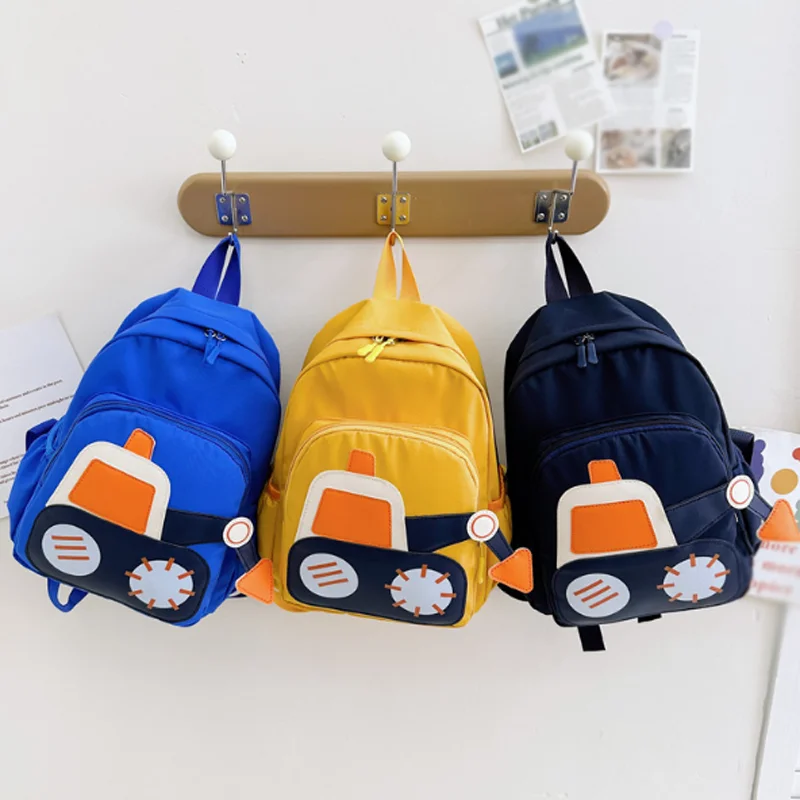 

Новый детский рюкзак с рисунком машиной из мультфильма