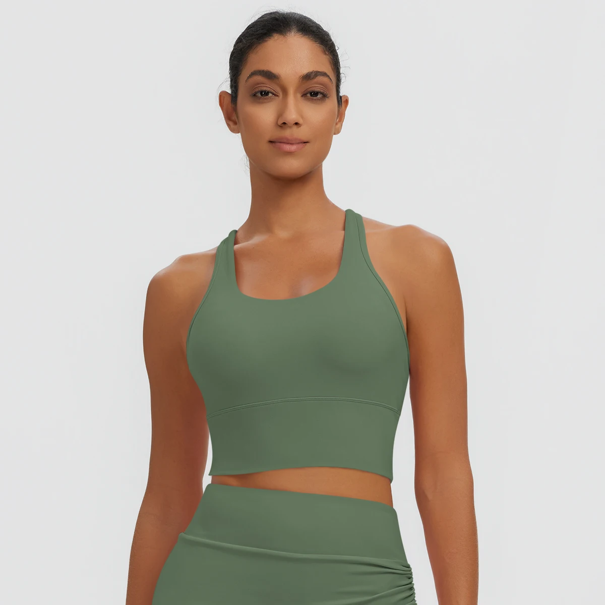 Schnell trocknendes, sexy Yoga-Top in I-Form, stoßdämpfendes Lauf-Yoga-Oberteil mit Brustpolster, einfarbiges Sommer-Fitness-Oberteil für das Training. – Detail 22