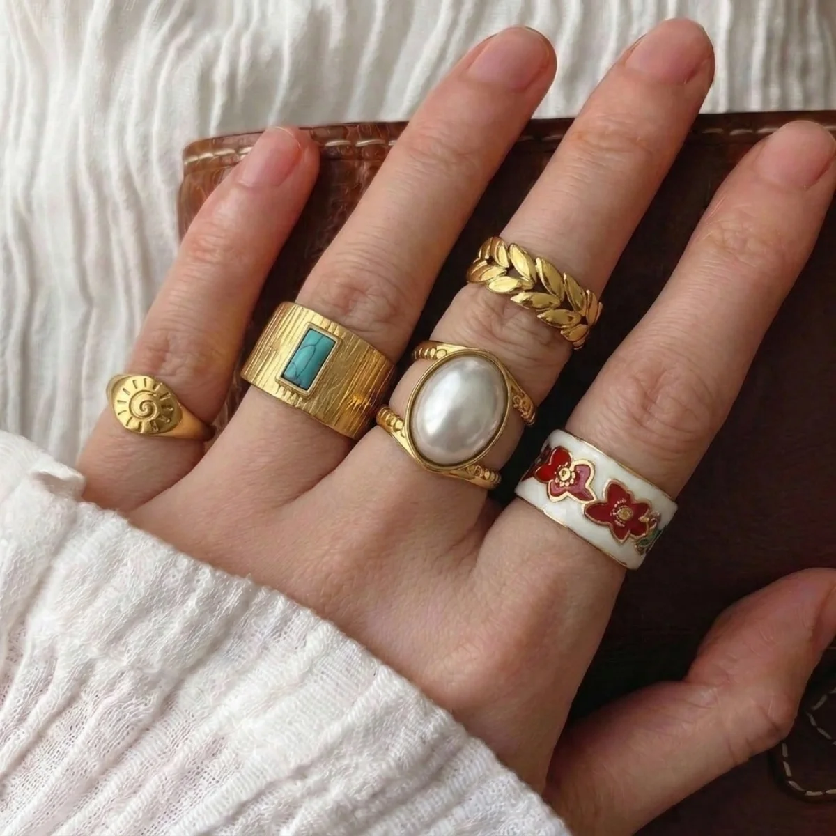 Edelstahl-Sonnen-Emaille-Blumen-Weizenblatt-Simulationsperlenringe für Damen und Herren, trendige, retro-inspirierte, geometrische Breitbandringe, Schmuck – Detail 8