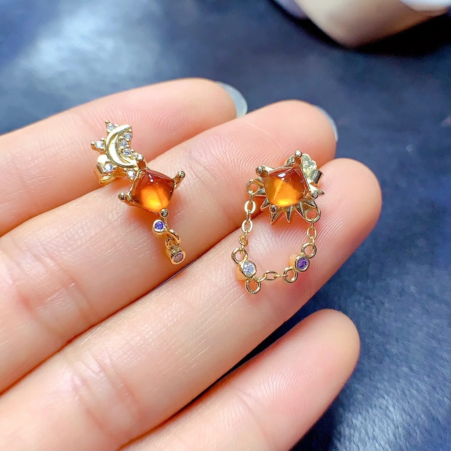 

Серьги с асимметрией из натурального граната Fanta 5 мм, стерлинговое серебро S925, сертификат, изысканные модные очаровательные свадебные очаровательные ювелирные изделия для женщин