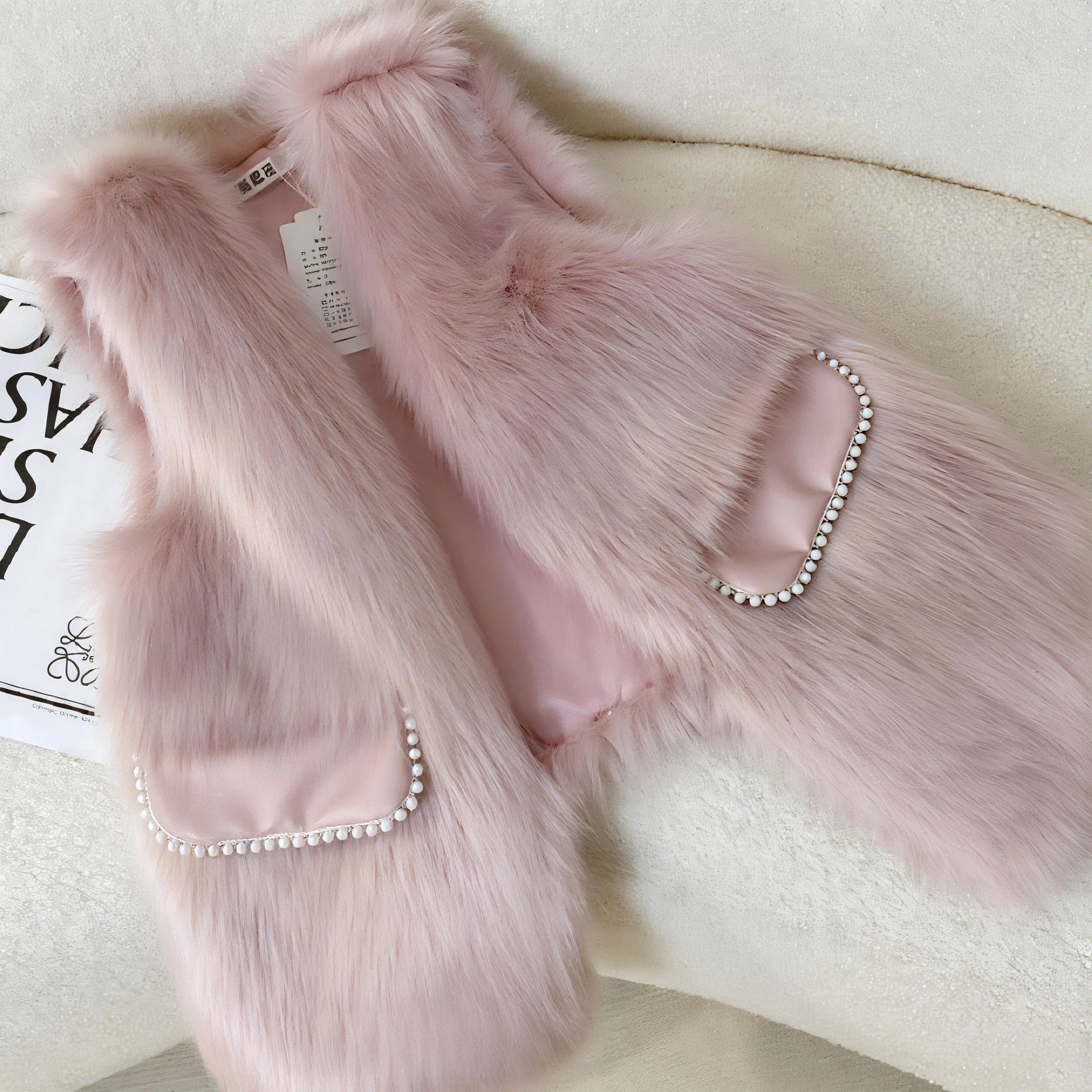 

Pink Faux Fox Fur Women Waistcoat Pearls Versatile Sleeveless Autumn Winter Coat 2025 New Warm Female Short Vest Outerwear