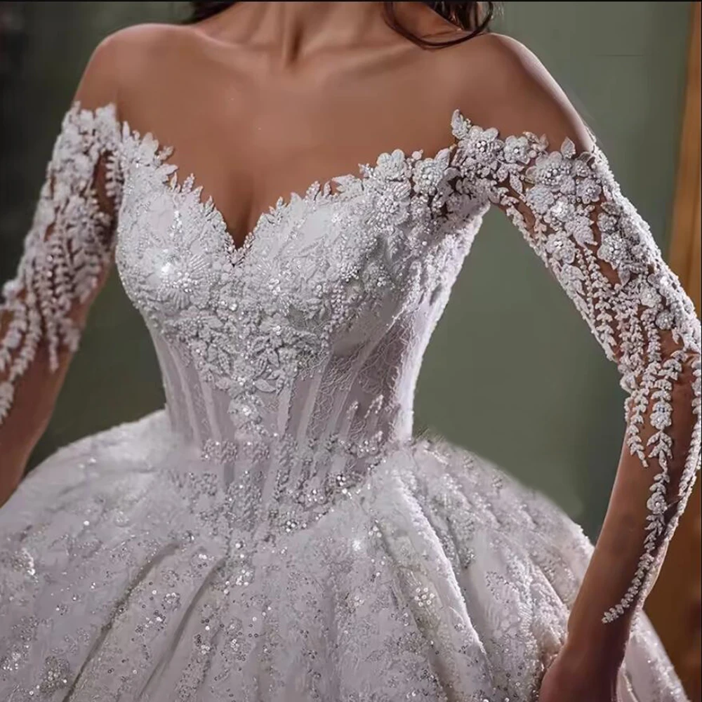 Customized African Wedding Dresses V Neck Long Sleeves Beaded Appliques Princess Ball Gown Bridal Marriage Robe De Mariee Luxury