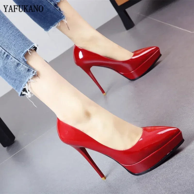 2024 Women\'s Pumps Shoes Trasero Saltos altos Sexy Thin Heel High Heels12CM Pointed Pumps Women Shoes Platform Wedding Shoes