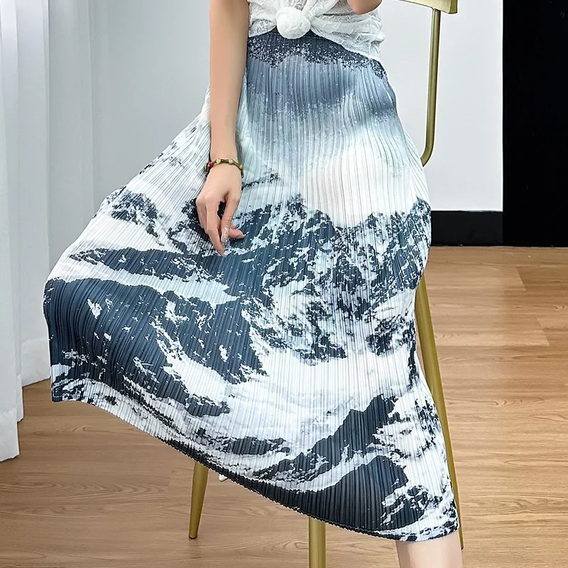 

Miyake Pleated Skirt for Women 2024 New Lazy Style Fashionable Landscape Print Pleated Hip Casual Temperament Skirt for Women