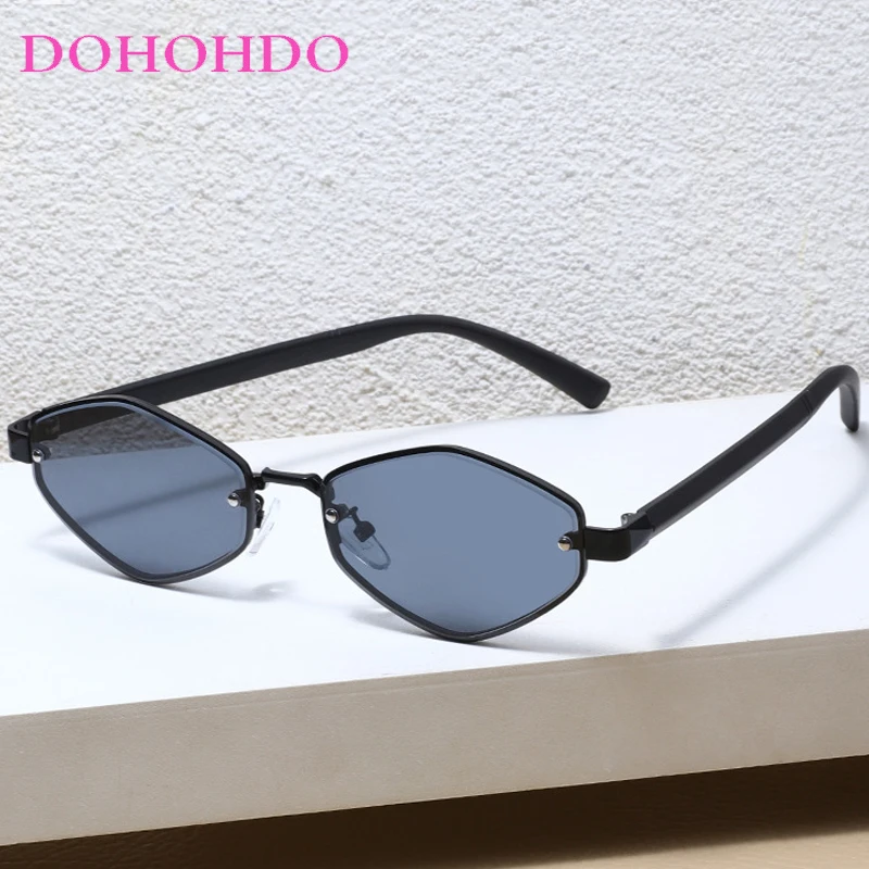 

Trendy Vintage Polygonal Women Sunglasses Luxury Designer Small Frame Men Sunglass Outdoor Driving Travel Ladies Eyewear UV400