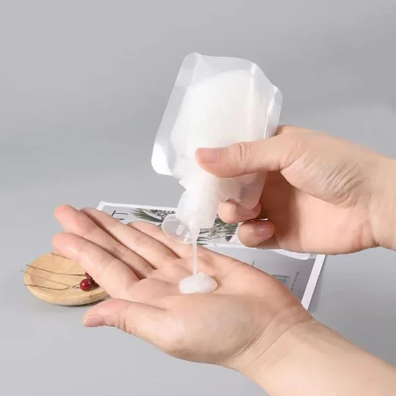 10pcs 30/50/100ml Clamshell Packaging Bag Stand Up Spout Pouch Plastic Hand Sanitizer Lotion Shampoo Makeup Fluid Bottles Travel