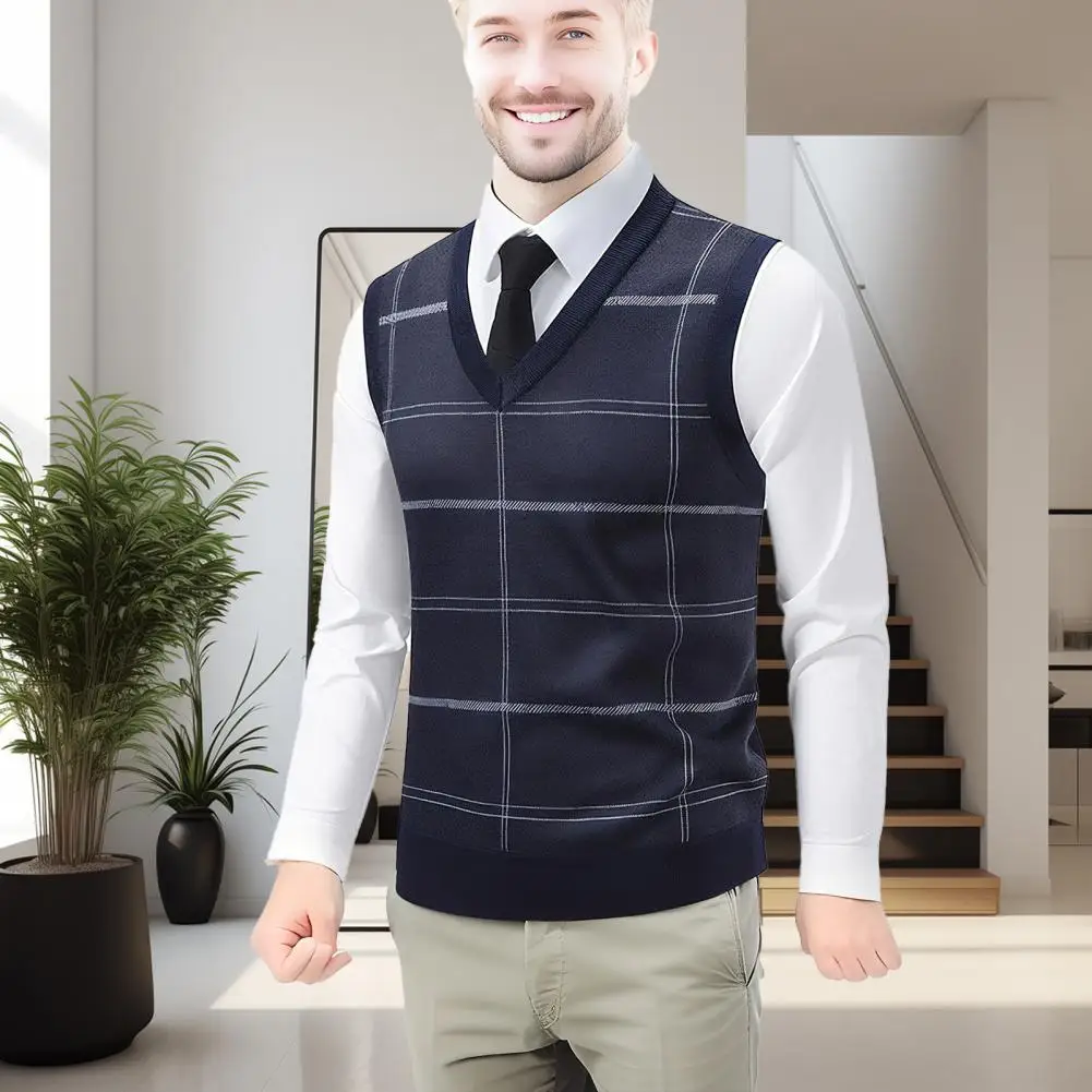 

Velvet Lining Casual Vest Stylish Men's Plaid Print Knit Vest with Velvet Lining V-neck Sleeveless Sweater for Autumn Winter