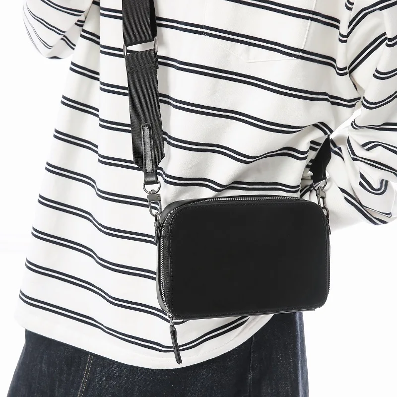 2025 New Men's Casual Versatile Small Square Bag Rectangular Mini Envelope Bag Fashionable Single Shoulder Crossbody Bag Unisex