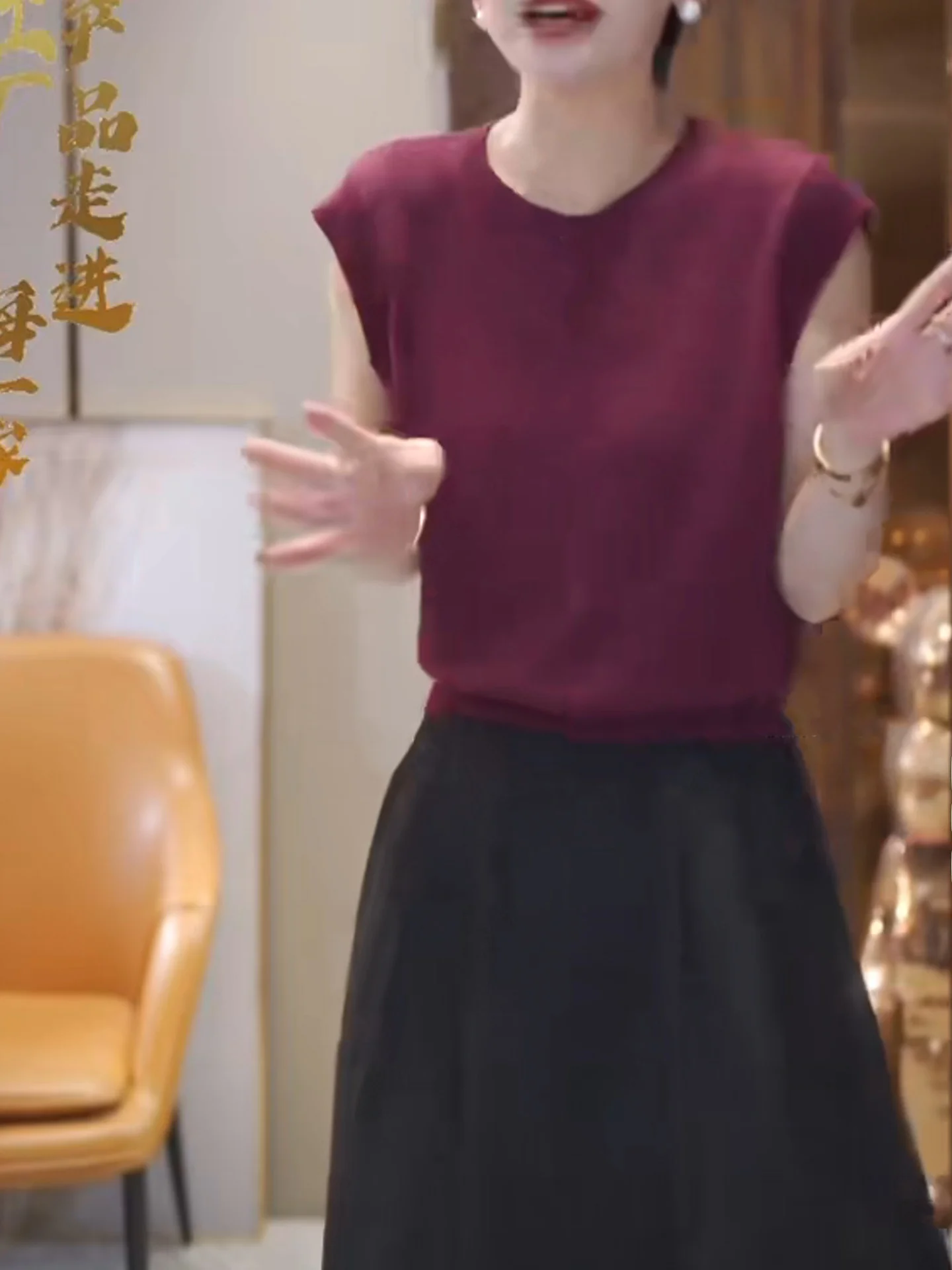 قميص صيفي 2025 للنساء برقبة مستديرة، سترة محبوكة من الحرير الصناعي، تي شيرت فضفاض بأكتاف مكشوفة، قميص أساسي ناعم ومريح بأسلوب... #4