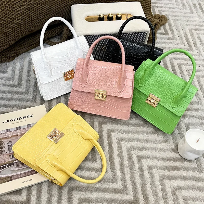 Fashion single portable ladies handbag foreign trade small bag women's mobile phone bag fashion versatile messenger bag