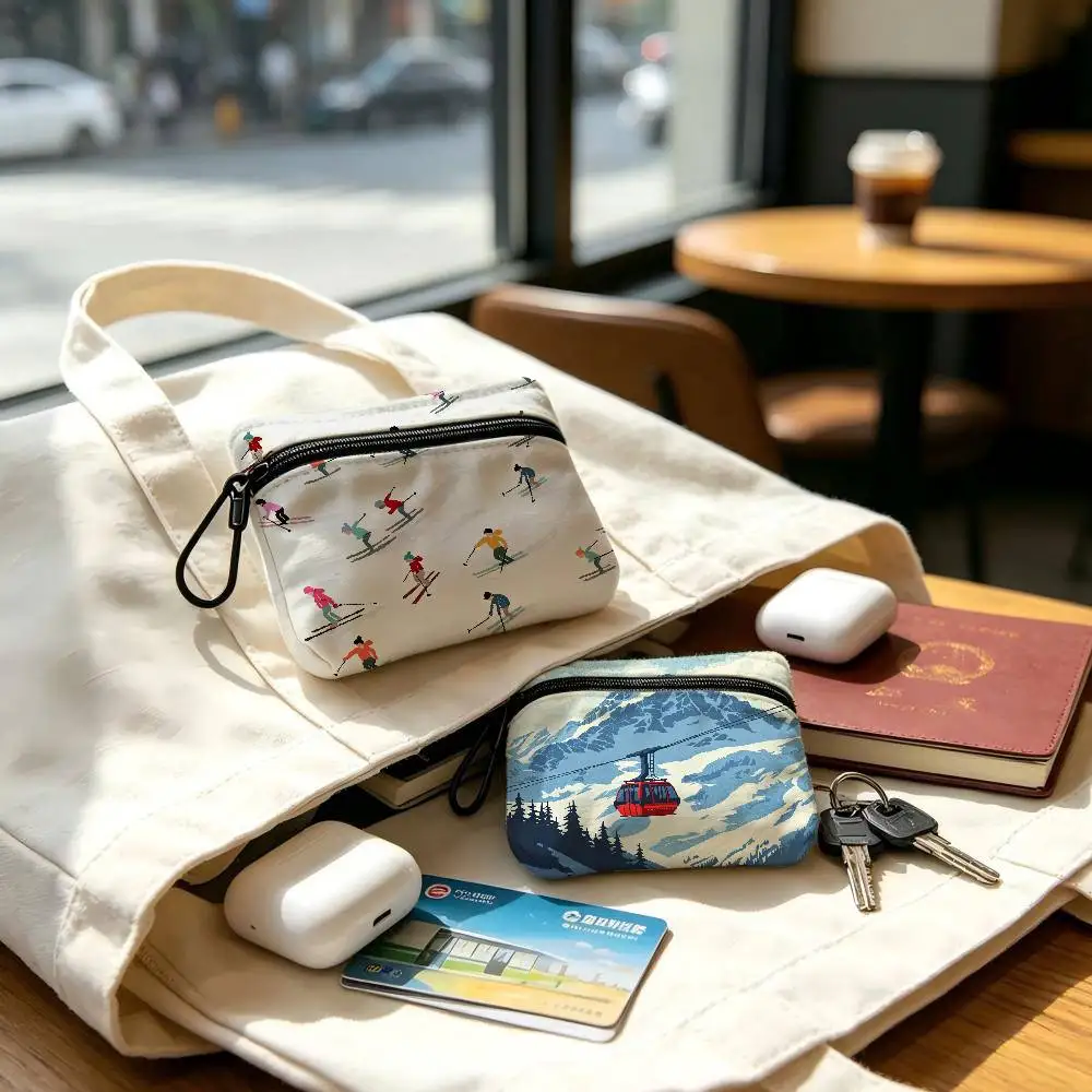 Anime Ski Resort Prop Portable Mini Oxford Cloth Coin Purse With Carabiner Hook Zipper Key Card Earphone Storage Wallet