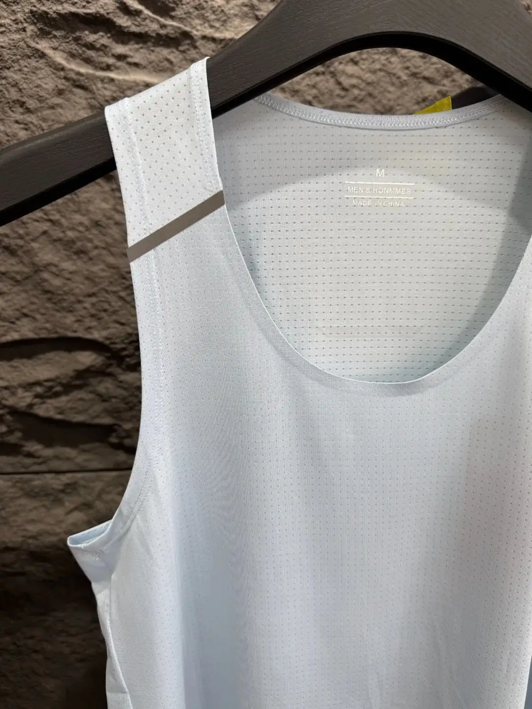 Cool Sensation Quick Dry Breathable Men's Outdoor Sports Vest Reflective Print Micro-Pore Fashionable Summer Tank Top
