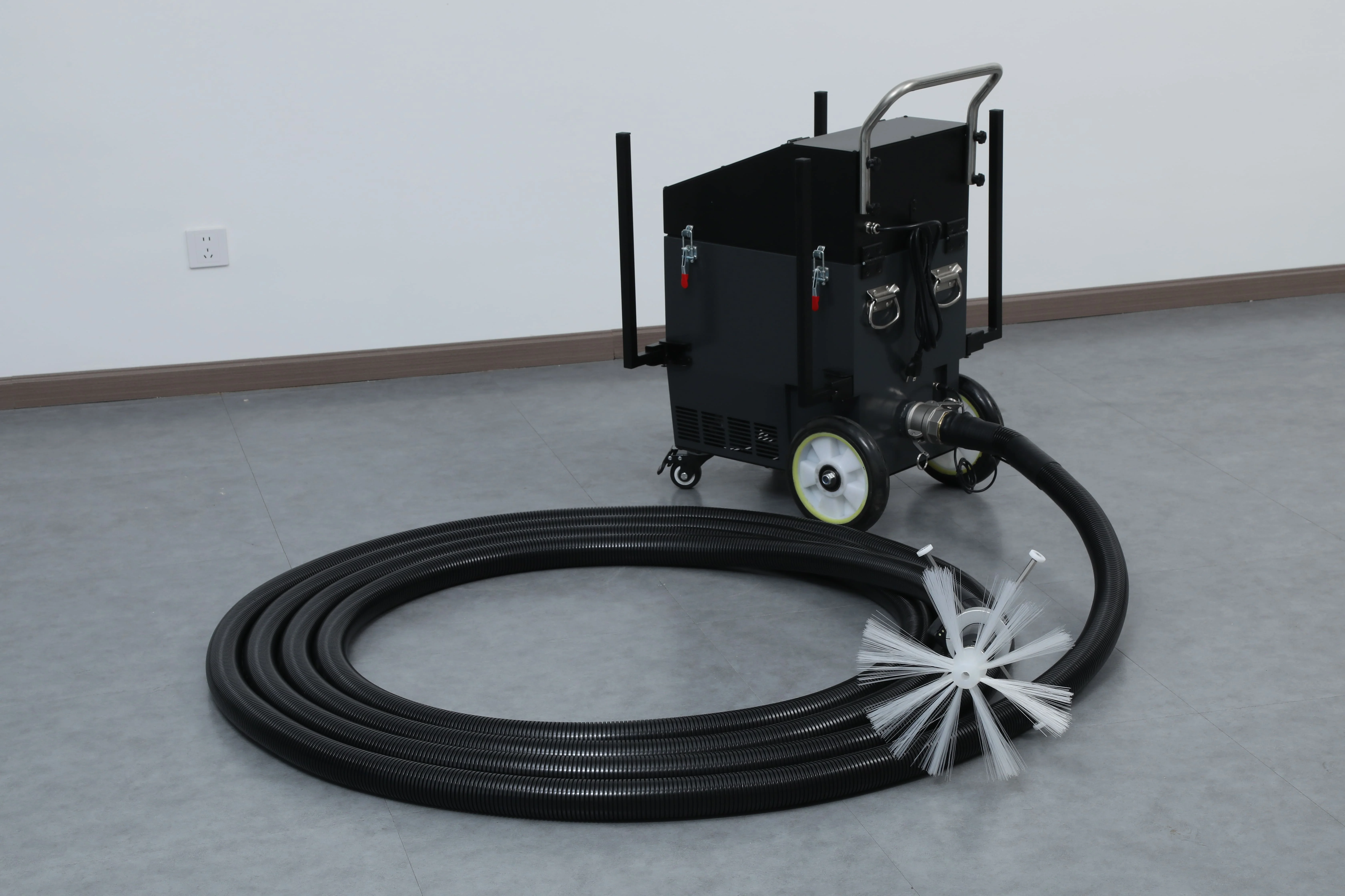 Intelligent Connectivity With Tablets Air Duct Cleaning Machine Factory Direct Sale AC Duct Cleaning Machine
