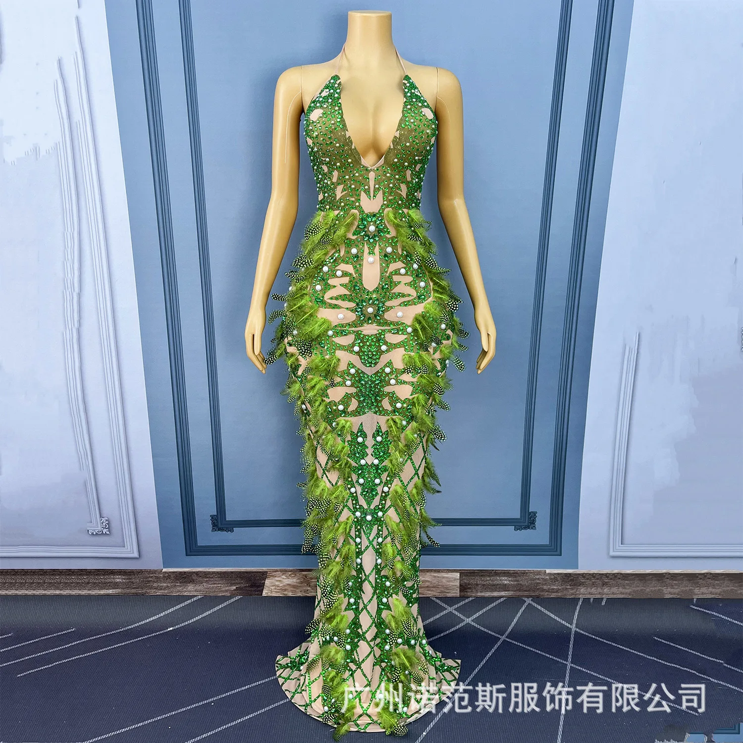 Original Personality Design Deep V Suspender Sexy Halter Feather Peacock Dress Drag Party Model Walk Show Engagement Gala Dress